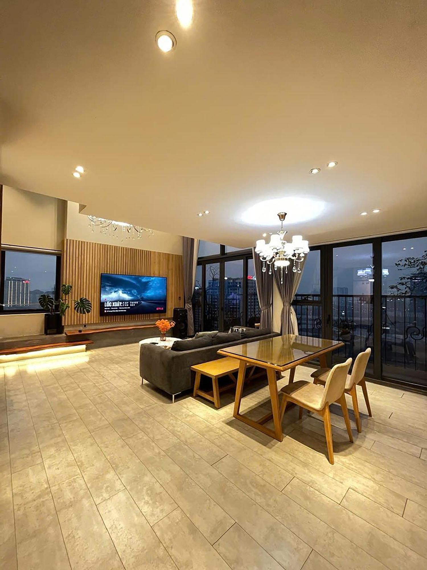 Pentstudio West - Duplex Near West & Lotte Mall Apartment *