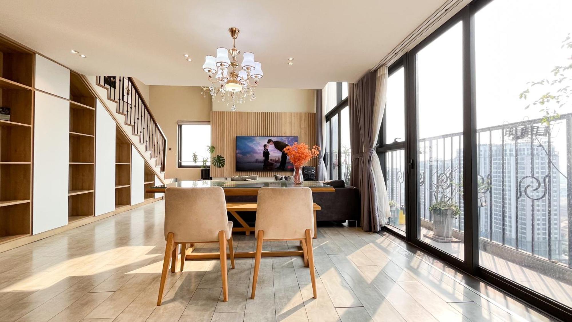 Pentstudio West - Duplex Near West & Lotte Mall