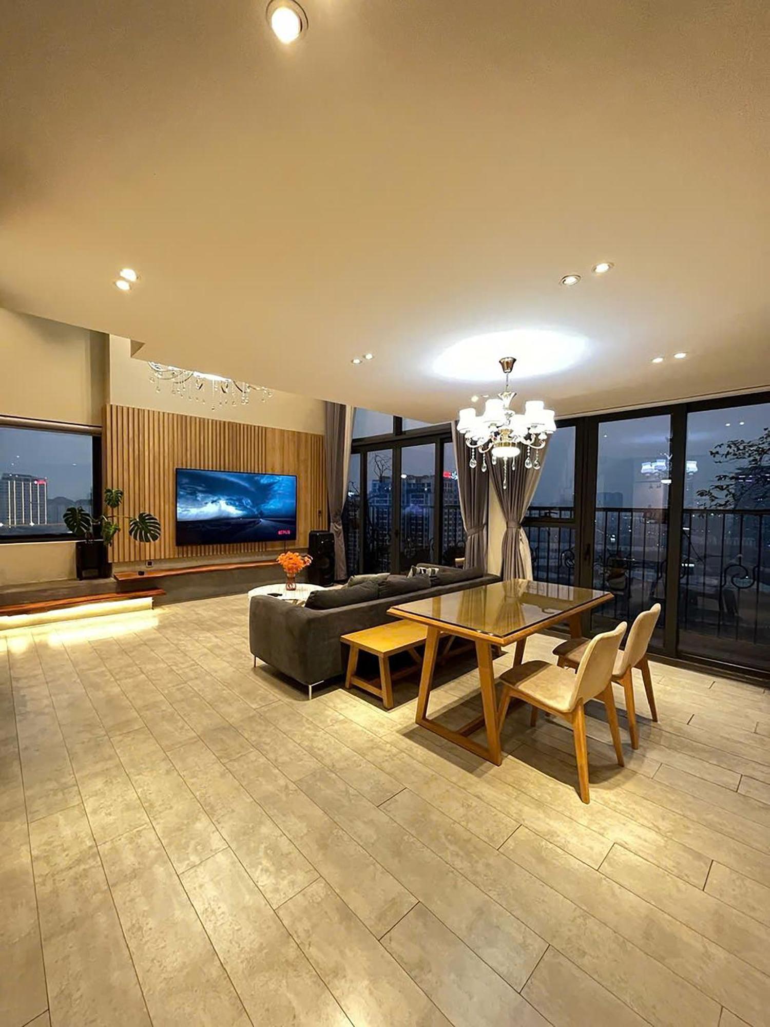 Pentstudio West - Duplex Near West & Lotte Mall Hanoi